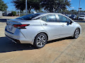 2024 Nissan Versa 1.6 SV