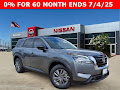 2025 Nissan Pathfinder S