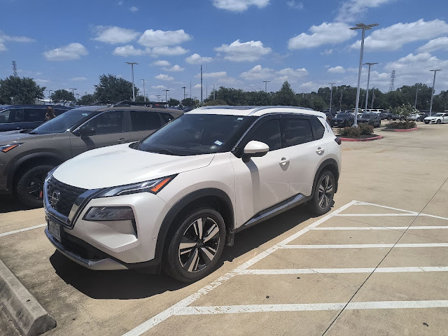 2023 Nissan Rogue Platinum