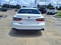 2022 Toyota Camry Hybrid LE